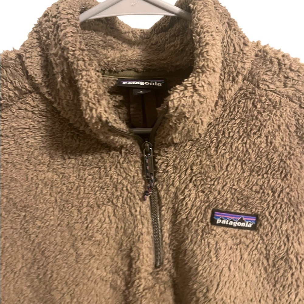 Patagonia Taupe Teddy Fleece 1/4 Zip Pullover Women’s Large Gorpcore Cozy Hiking - Picture 4 of 4